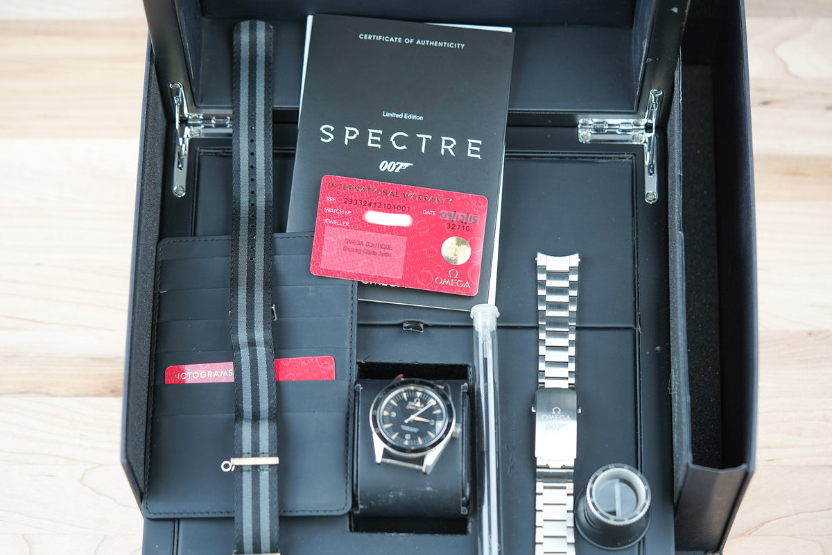 Omega Seamaster 300 James Bond 007 Spectre 233.32.41.21.01.001