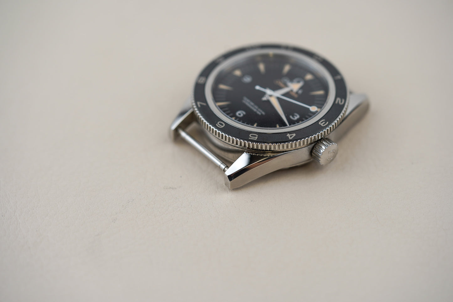 Omega Seamaster 300 Spectre James Bond 007 233.32.41.21.01.001