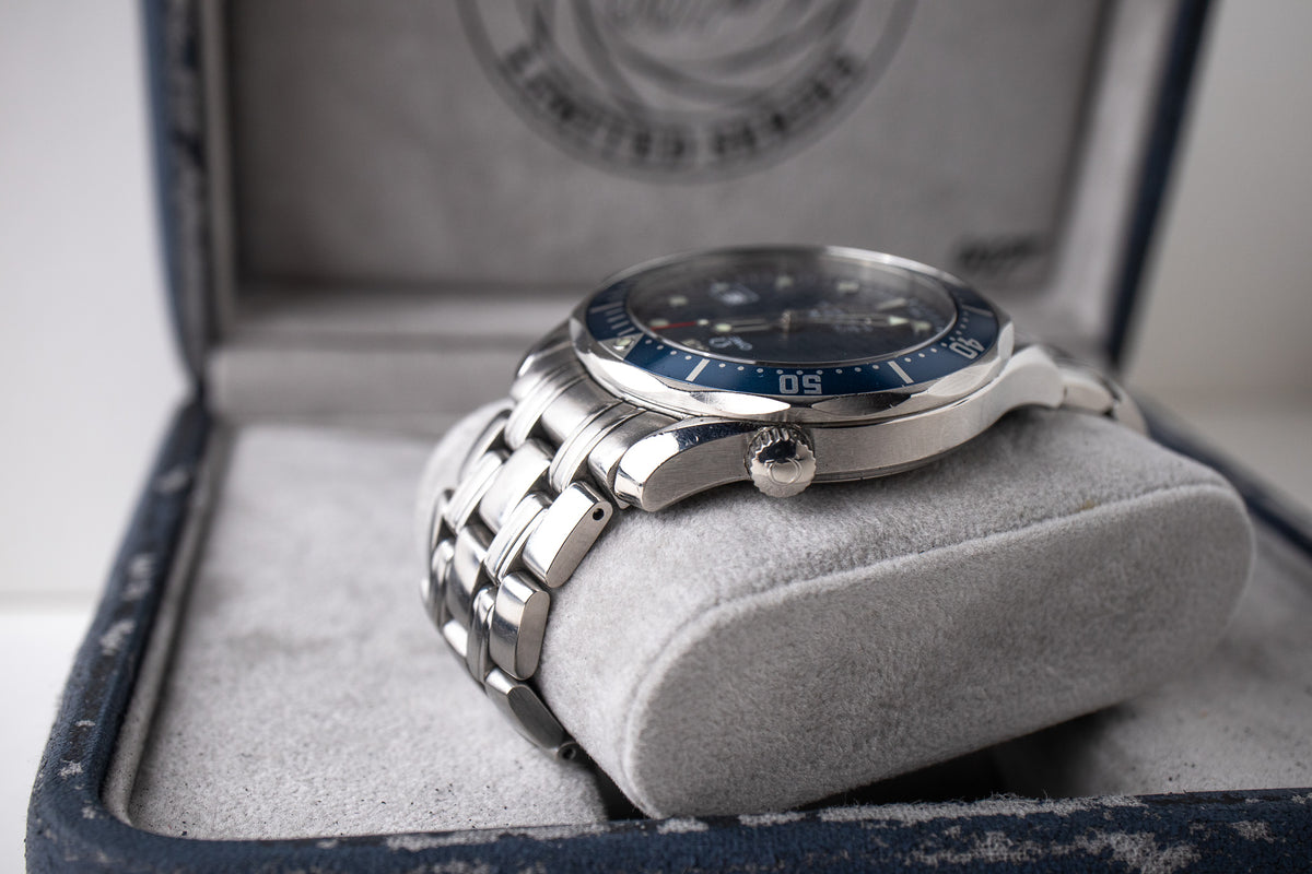 Omega Seamaster 300m 007 James Bond 2537.80