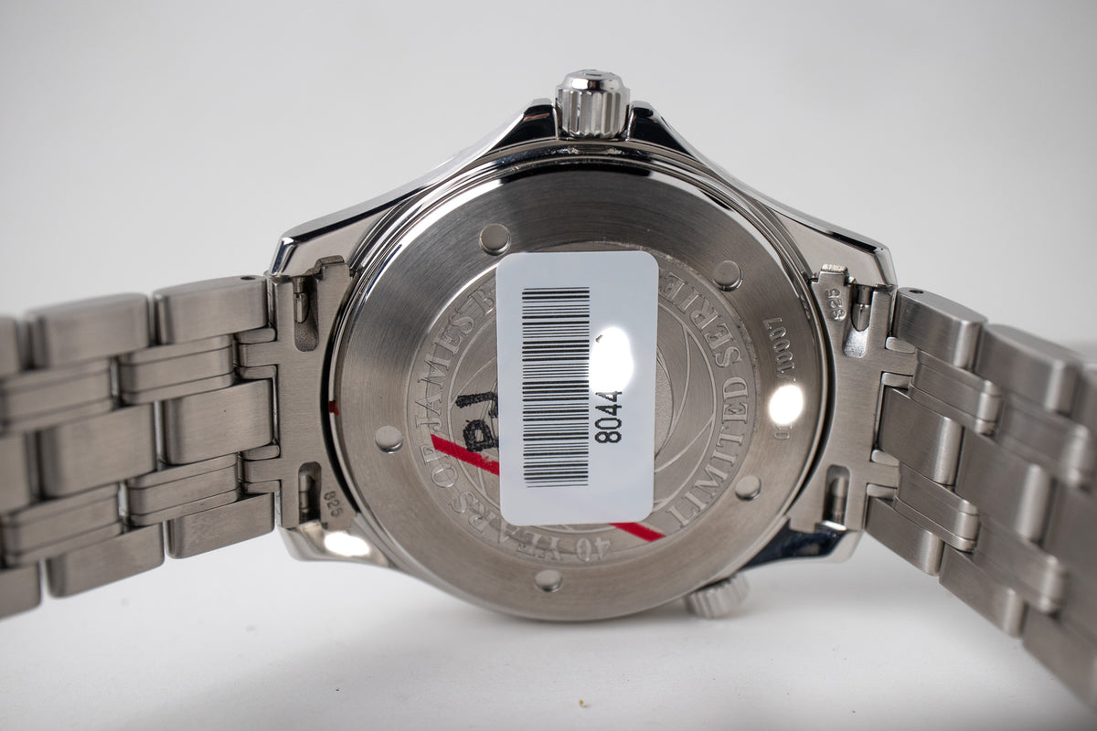 NOS Omega Seamaster 300m 007 James Bond 2537.80