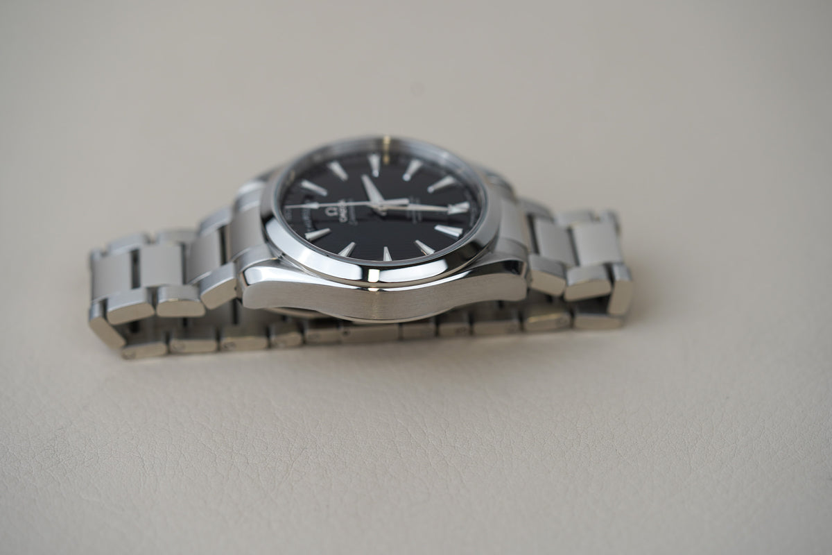 Omega Seamaster Aqua Terra Day-Date Black 150M 231.10.42.22.01.001