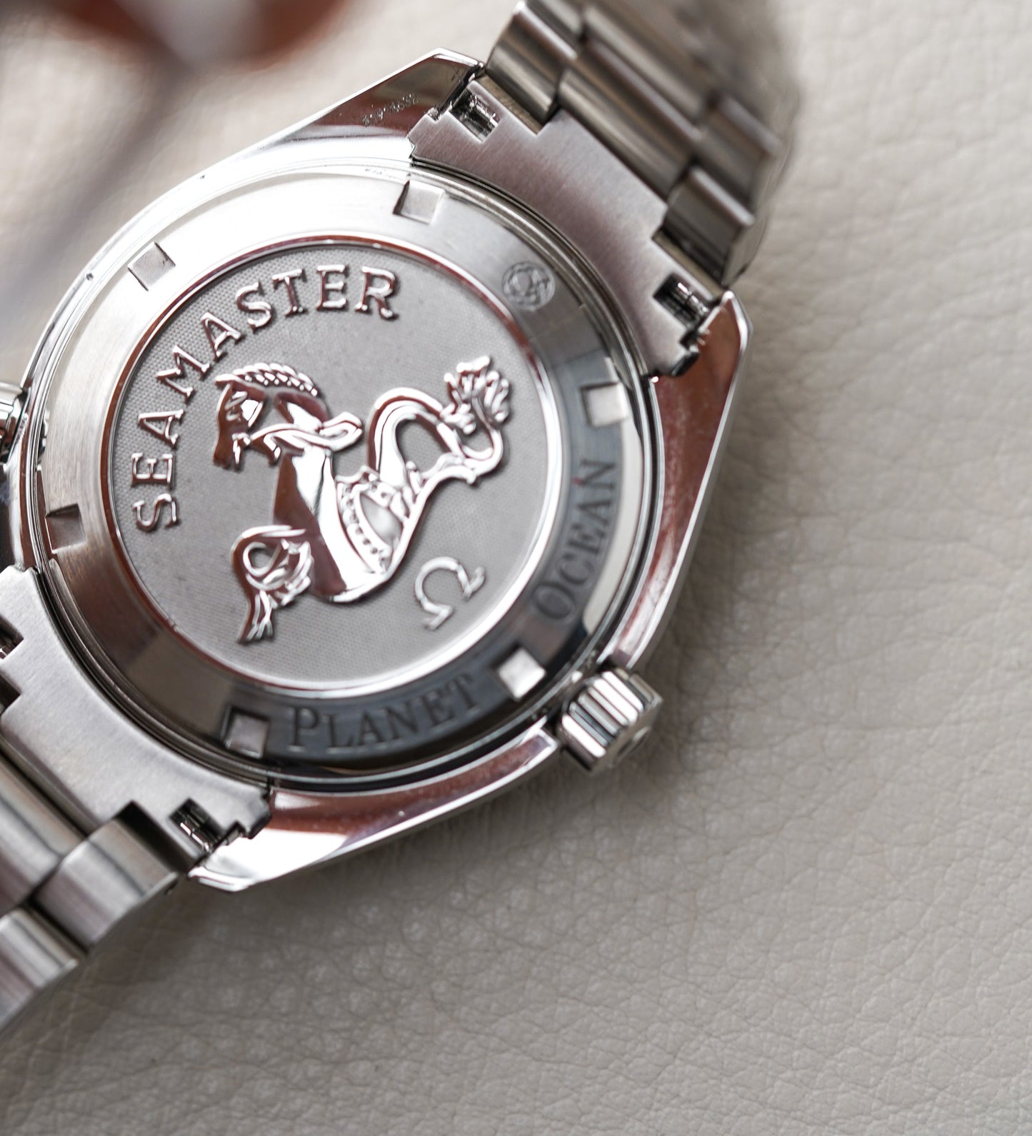 Omega Seamaster Planet Ocean 600M 2201.50