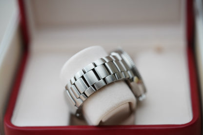 Omega Seamaster Planet Ocean 600M 2201.50