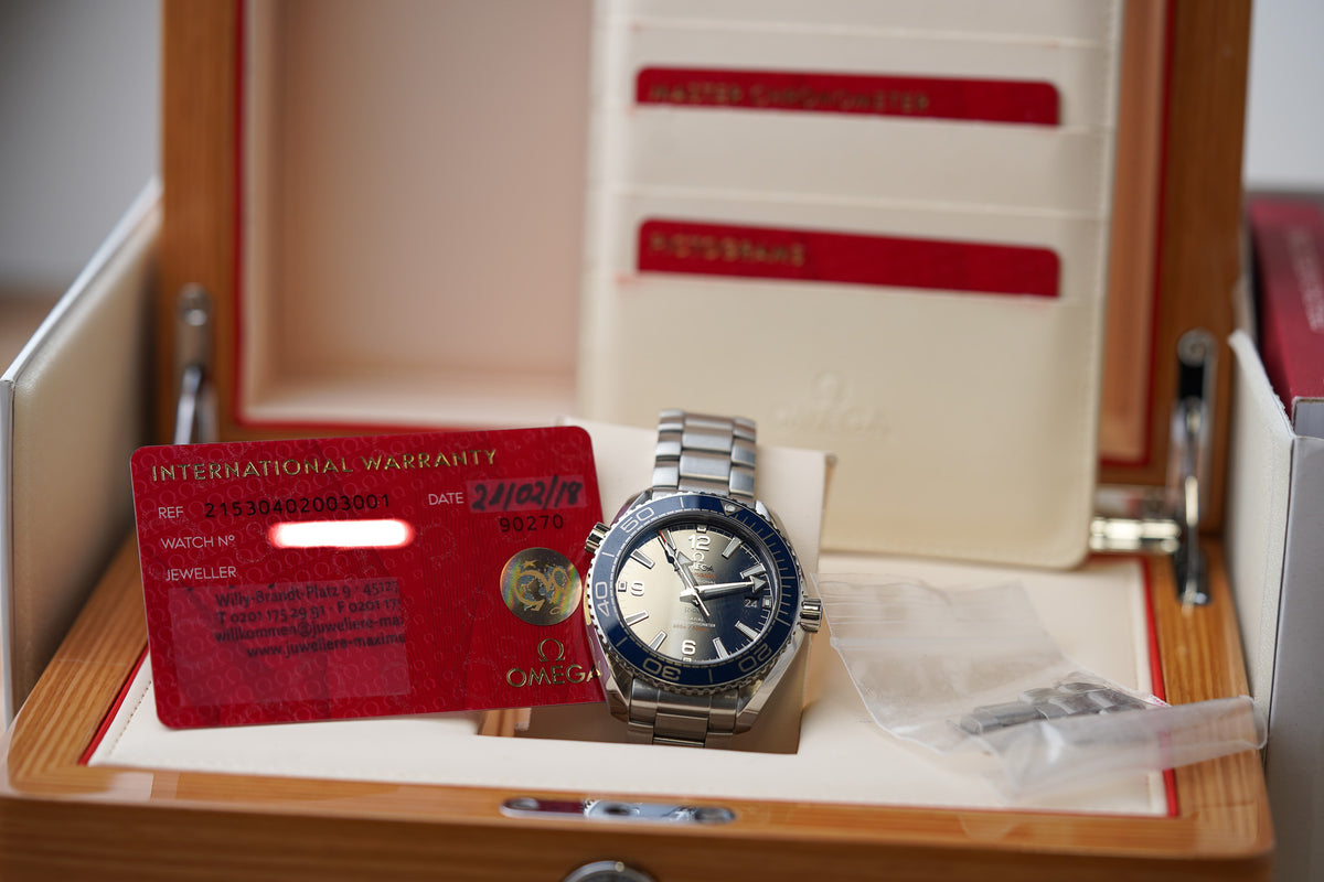 Omega Seamaster Planet Ocean 600M 39.5mm 215.30.40.20.03.001