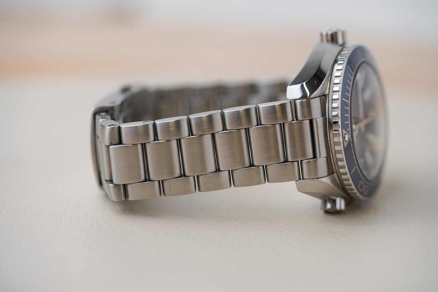 Omega Seamaster Planet Ocean 600M 39.5mm 215.30.40.20.03.001