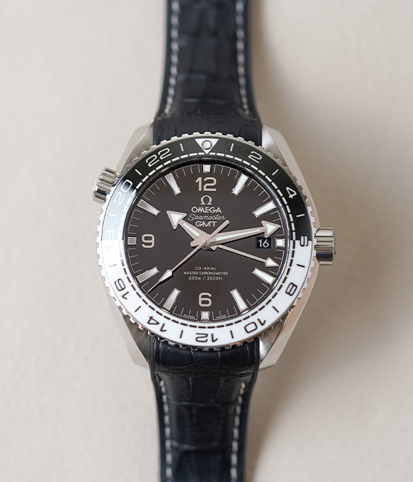 Omega Seamaster Planet Ocean GMT 43.5mm "Oreo" 215.30.44.22.01.001