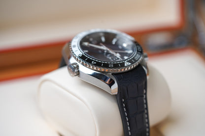 Omega Seamaster Planet Ocean GMT 43.5mm "Oreo" 215.30.44.22.01.001