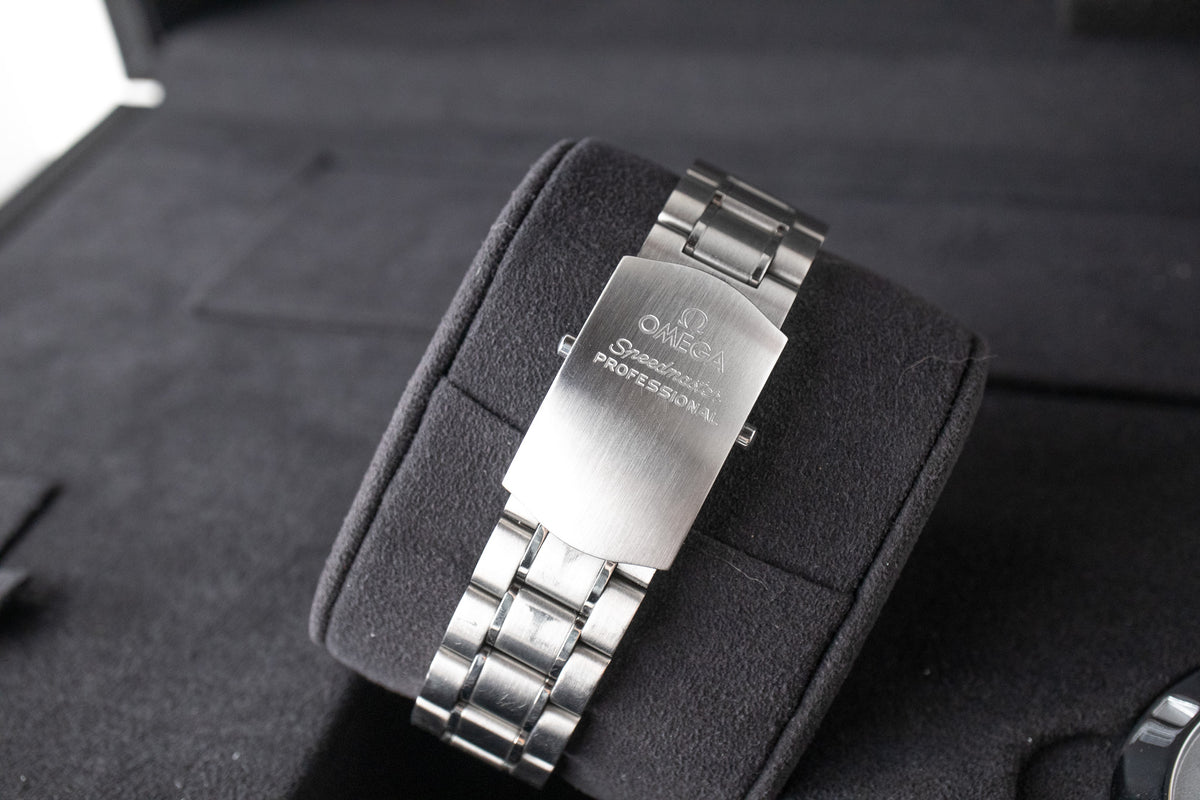 Omega Speedmaster Hesalite 311.30.42.30.01.005