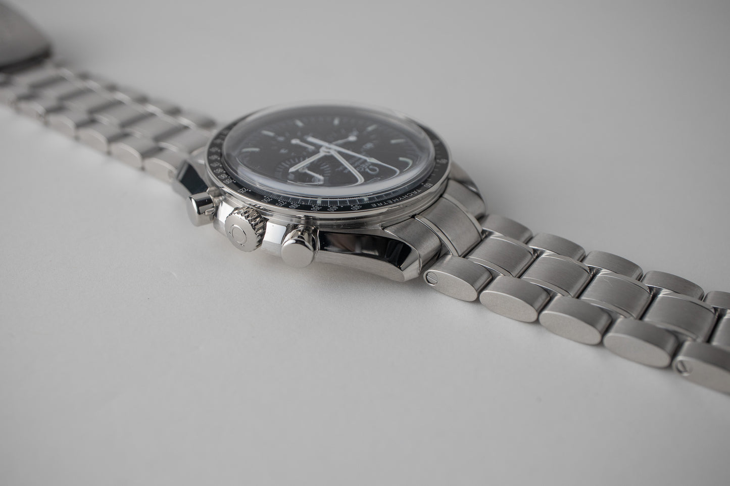 Omega Speedmaster Hesalite 311.30.42.30.01.005