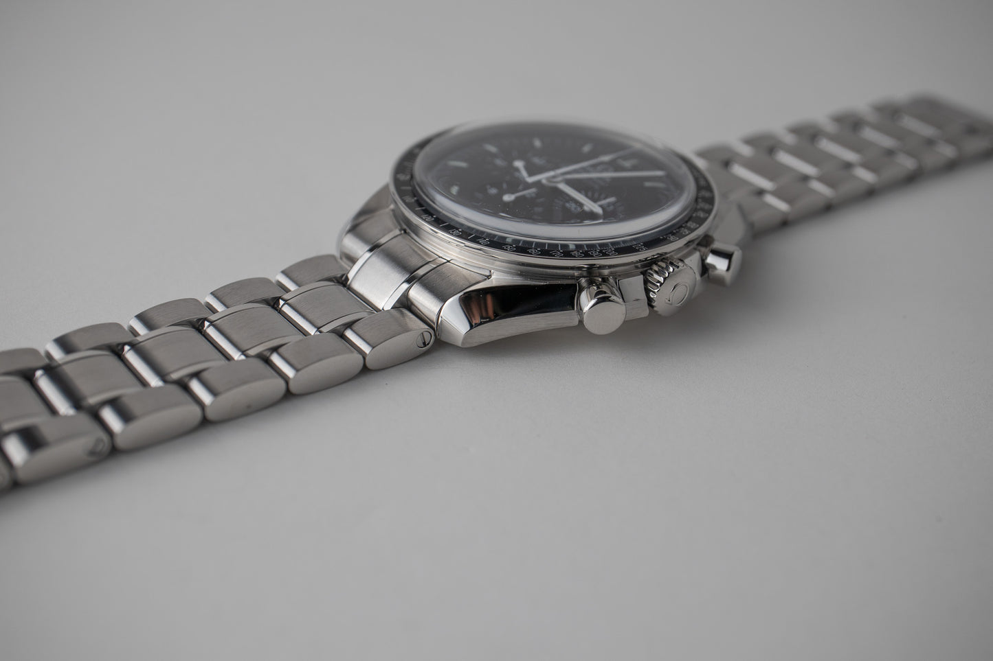 Omega Speedmaster Hesalite 311.30.42.30.01.005