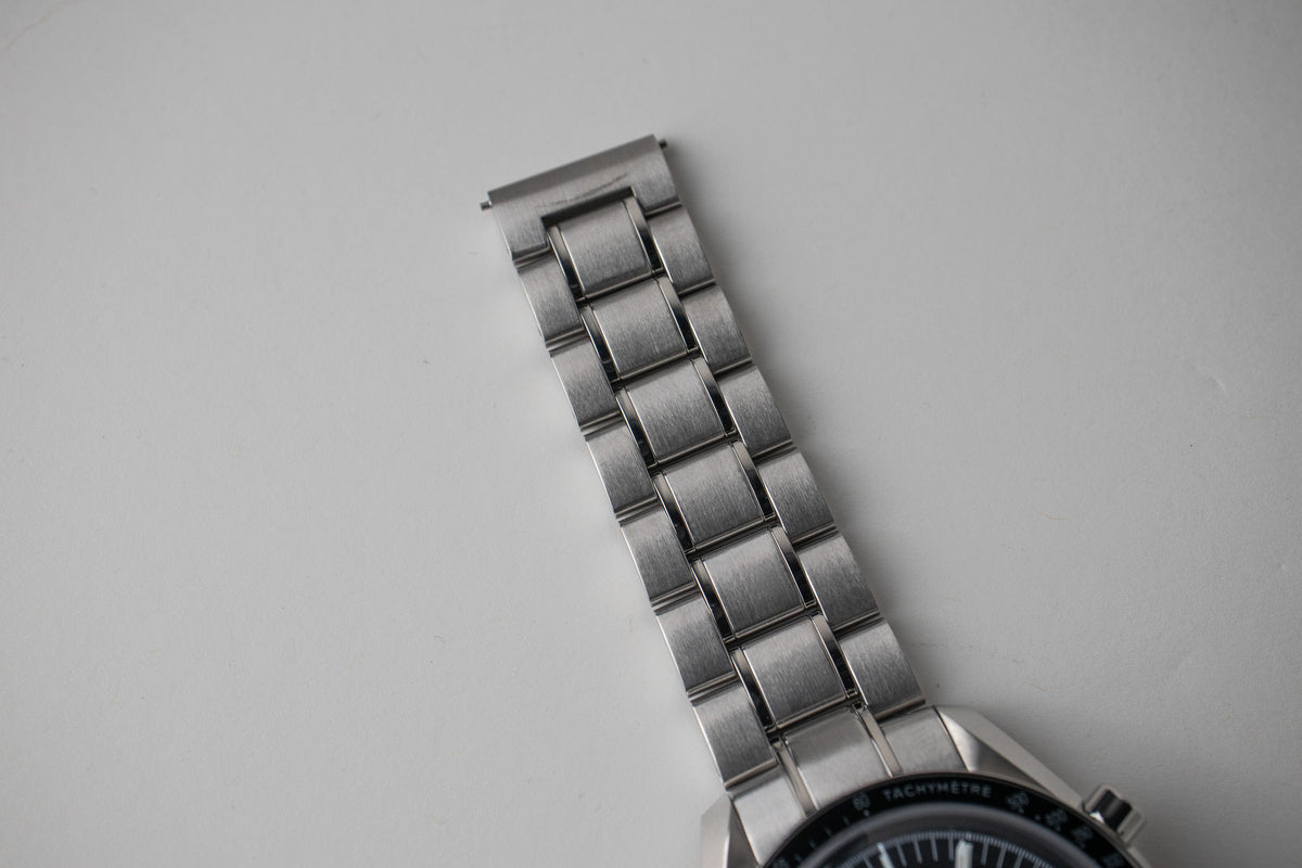 Omega Speedmaster Hesalite 311.30.42.30.01.005