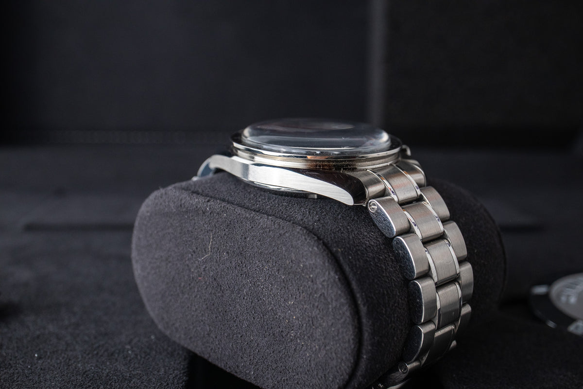 Omega Speedmaster Hesalite 311.30.42.30.01.005