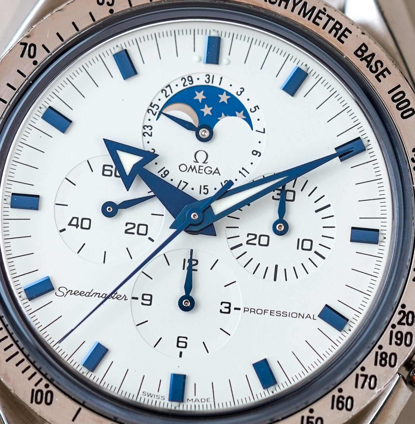 Omega Speedmaster Broad Arrow White Dial 'Moonphase' 3575.20