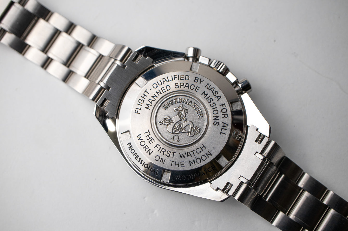 Omega Speedmaster Hesalite 311.30.42.30.01.005