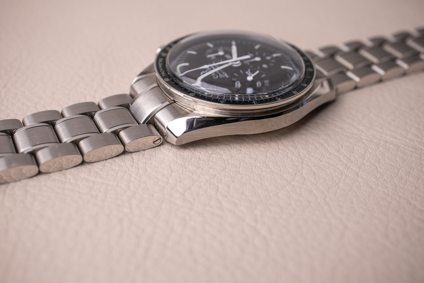 Omega Speedmaster Hesalite 311.30.42.30.01.005