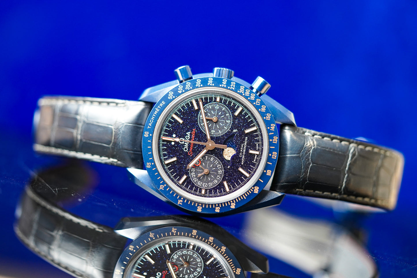 Omega Speedmaster Moonphase "Blue Side Of The Moon" Aventurine 304.93.44.52.03.002