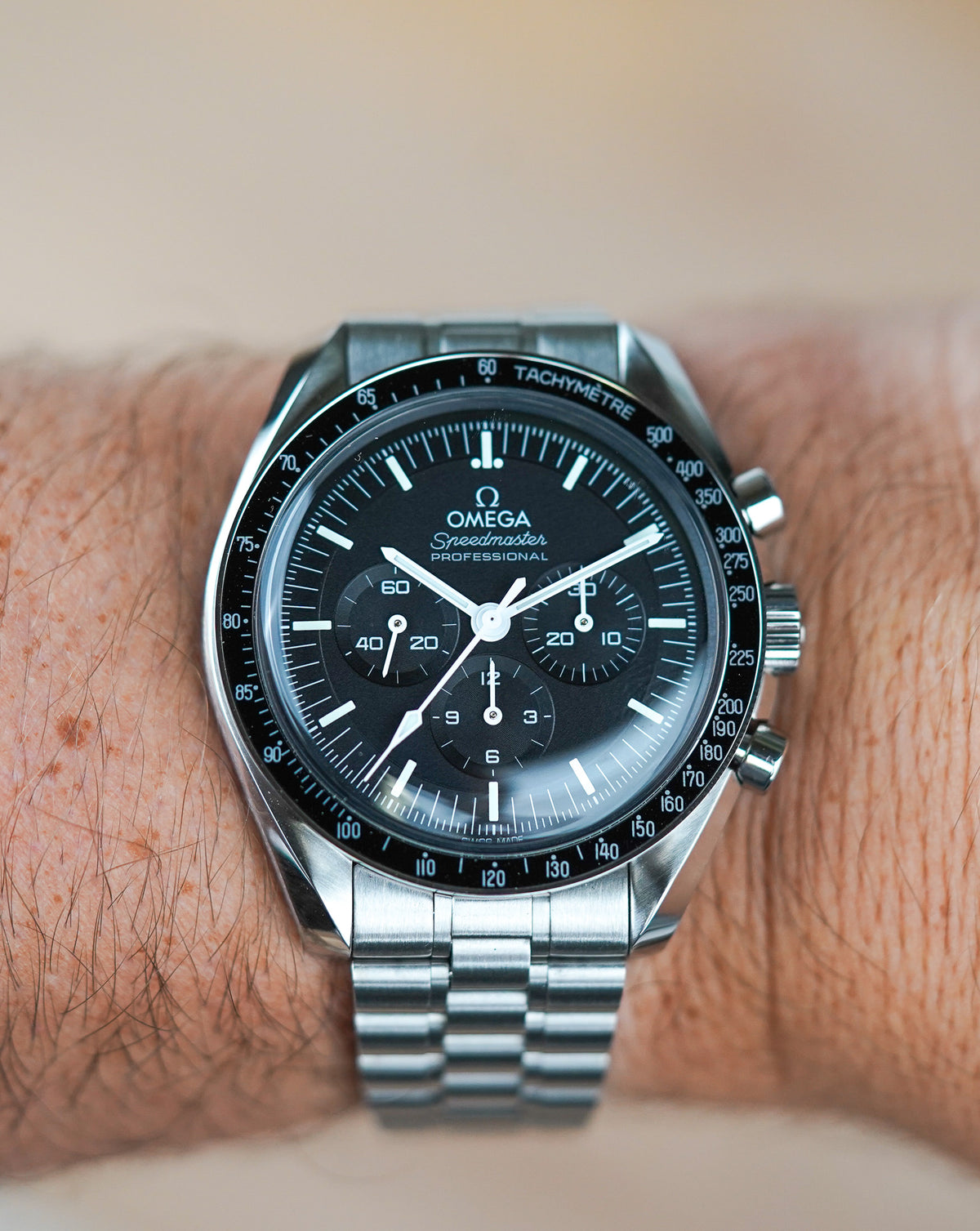 Omega Speedmaster Moonwatch 310.30.42.50.01.001 Hesalite