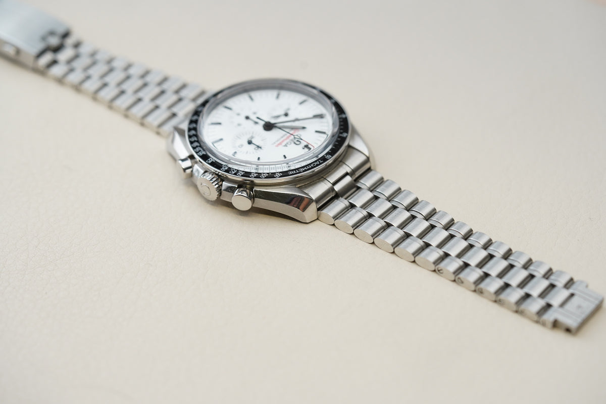Omega Speedmaster White Moonwatch 310.32.42.50.04.001