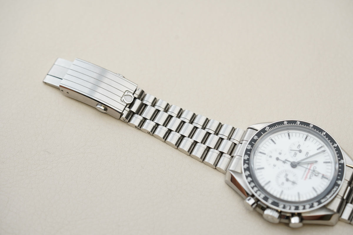 Omega Speedmaster White Moonwatch 310.32.42.50.04.001