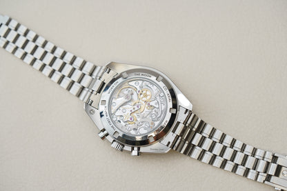 Omega Speedmaster White Moonwatch 310.32.42.50.04.001