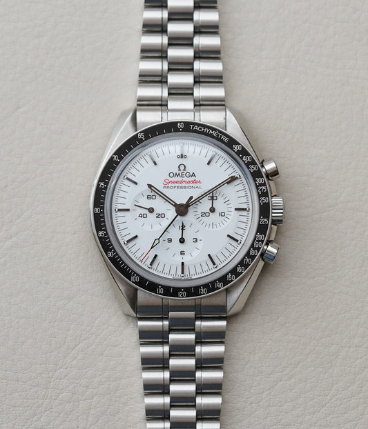 Omega Speedmaster White Moonwatch 310.32.42.50.04.001