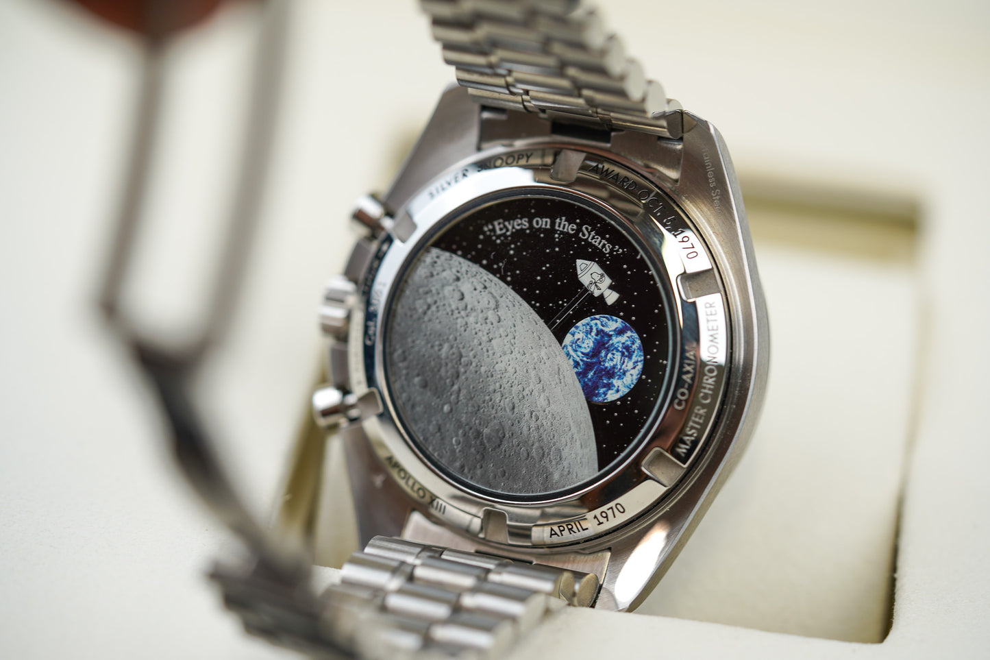 Omega Speedmaster “Silver Snoopy Award” 310.32.42.50.02.001 Moonwatch