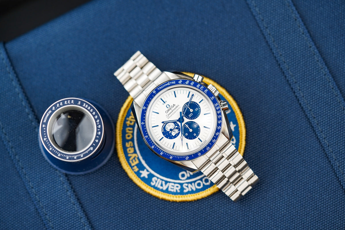 Omega Speedmaster “Silver Snoopy Award” 310.32.42.50.02.001 Moonwatch