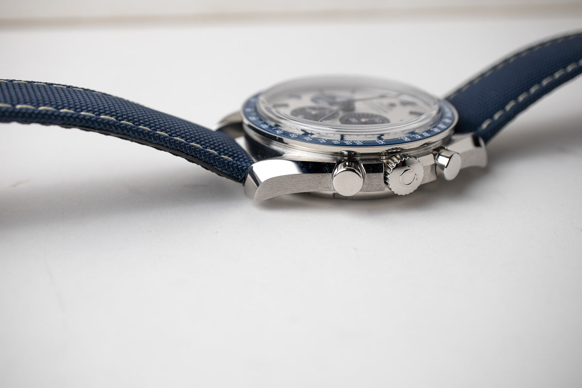 Omega Speedmaster “Silver Snoopy Award” 310.32.42.50.02.001