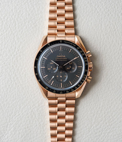 Omega Speedmaster 18K Sedna Gold 310.60.42.50.01.001