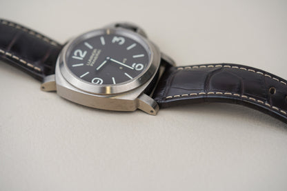 Panerai Luminor Base 8 Days 'Titanio' PAM562