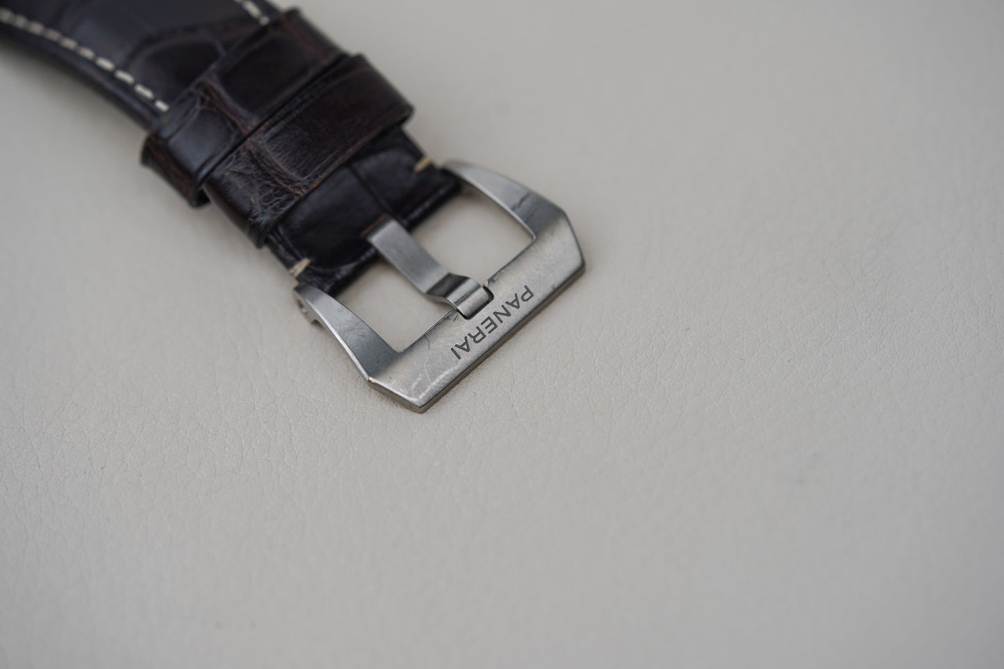 Panerai Luminor Base 8 Days 'Titanio' PAM562