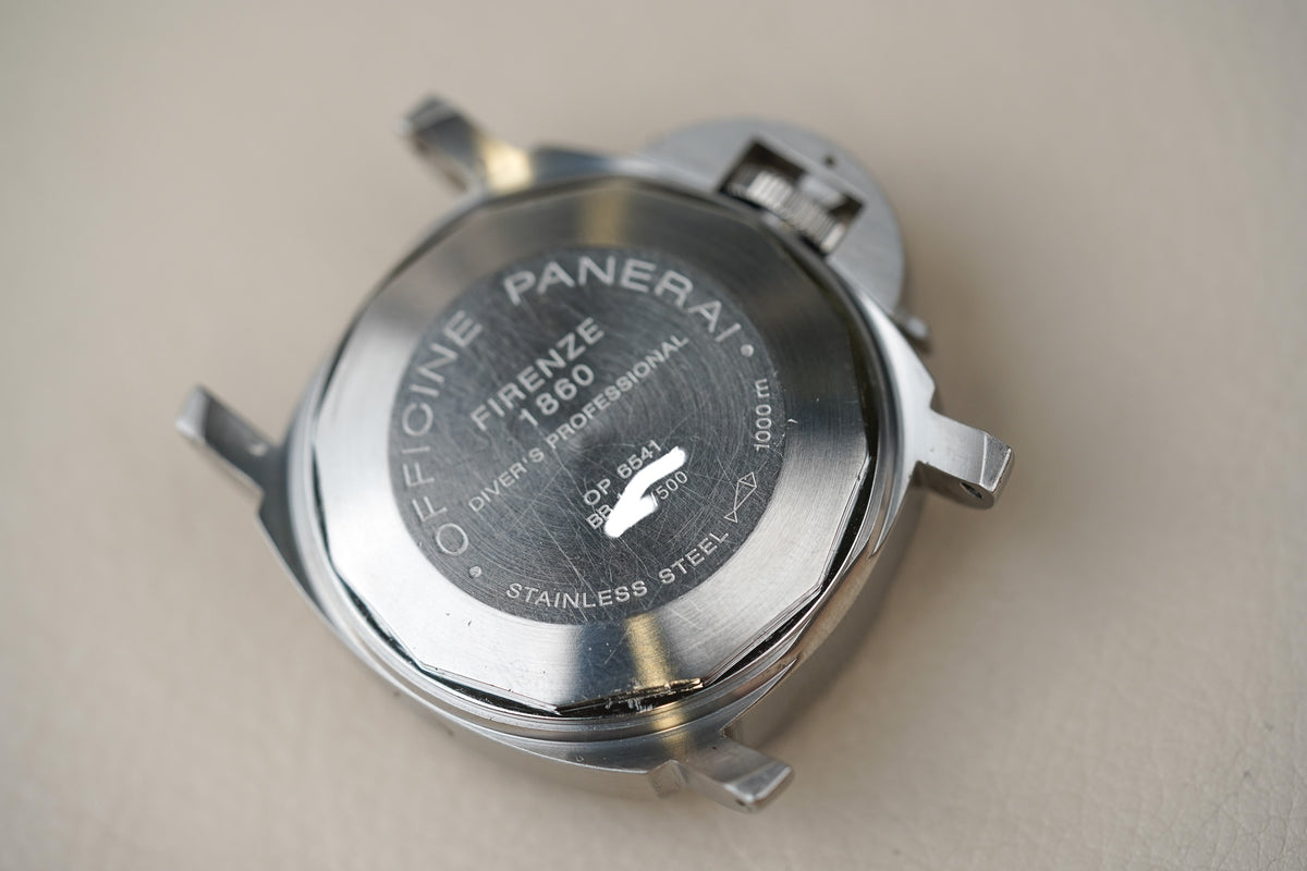 Panerai Luminor Submersible 1000M ‘La Bomba’ PAM0087