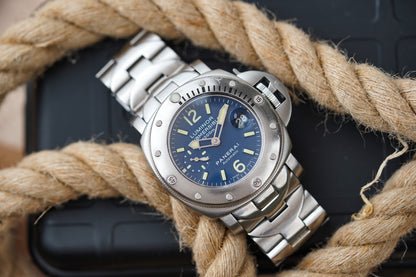 Panerai Luminor Submersible 1000M ‘La Bomba’ PAM0087