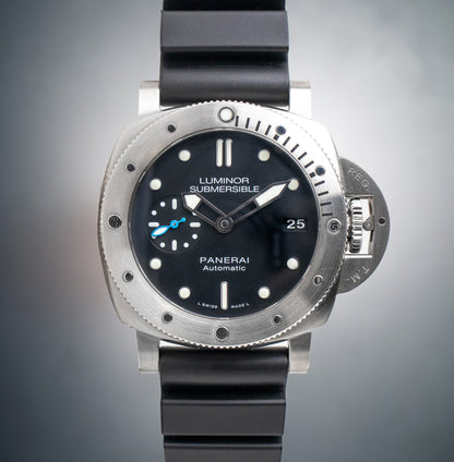 Panerai Luminor Submersible PAM682