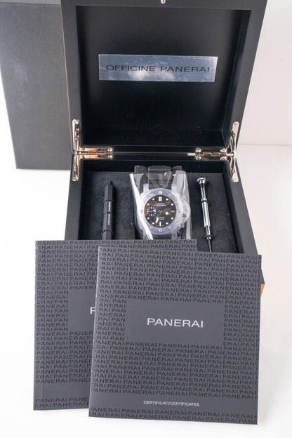 Panerai Luminor Submersible PAM682