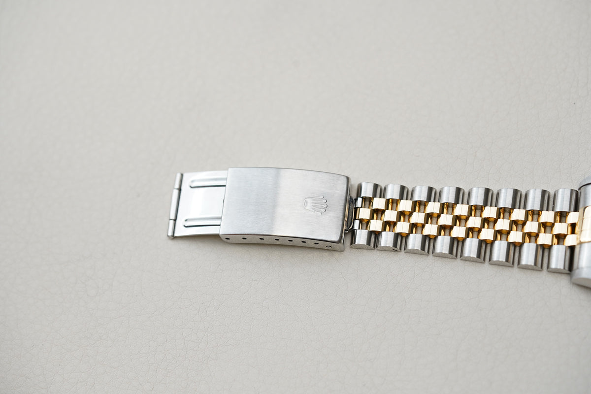 Rolex Datejust 16233 Pyramid Ivory Dial 36mm
