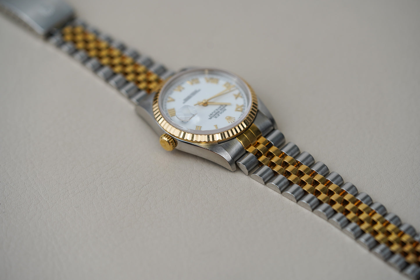 (Deposit) Rolex Datejust 16233 White Roman Dial