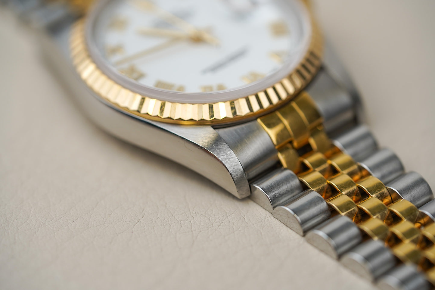 (Deposit) Rolex Datejust 16233 White Roman Dial