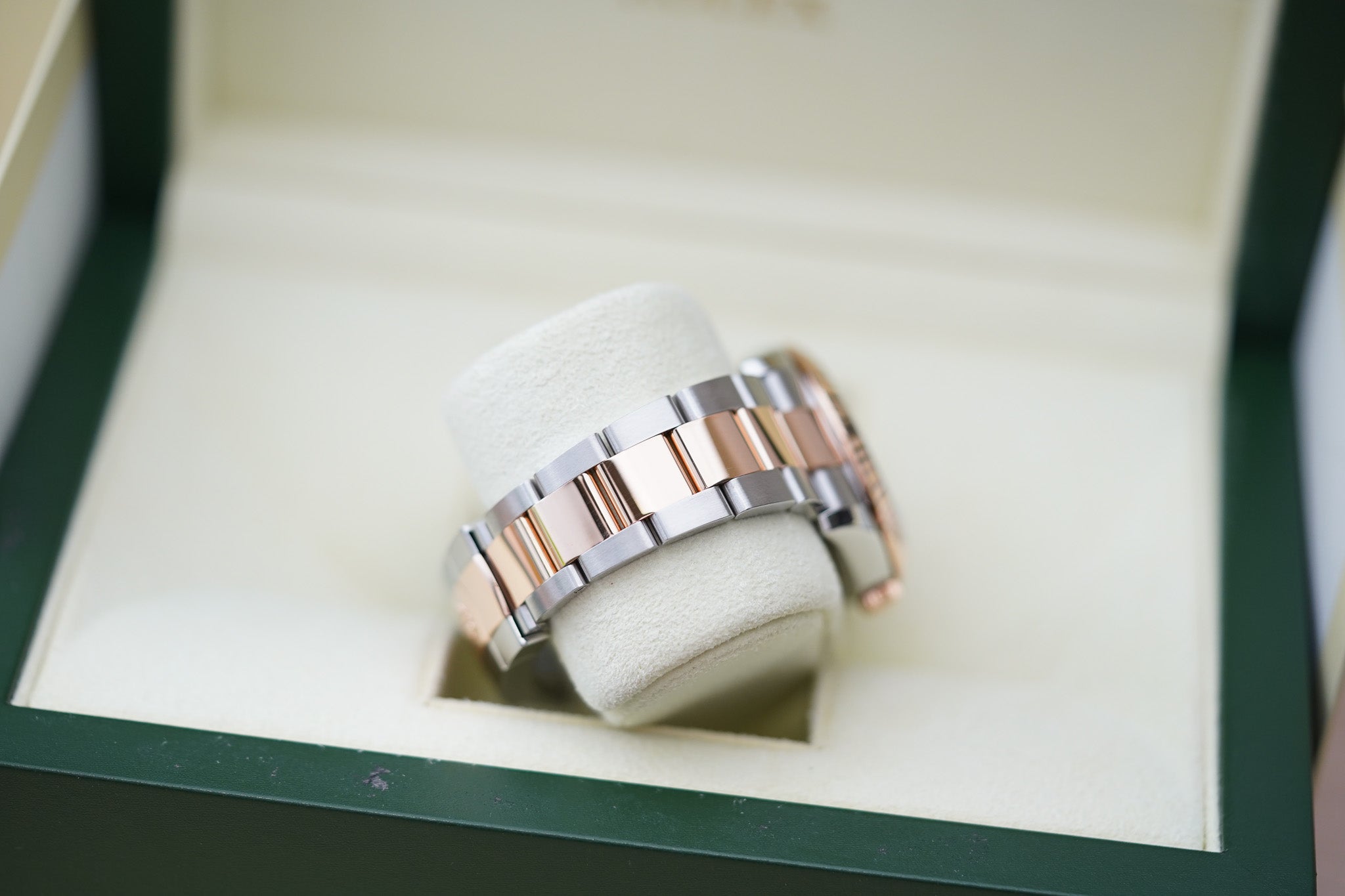 Rolex Datejust Turn-O-Graph 116261 Rose Gold Black Dial