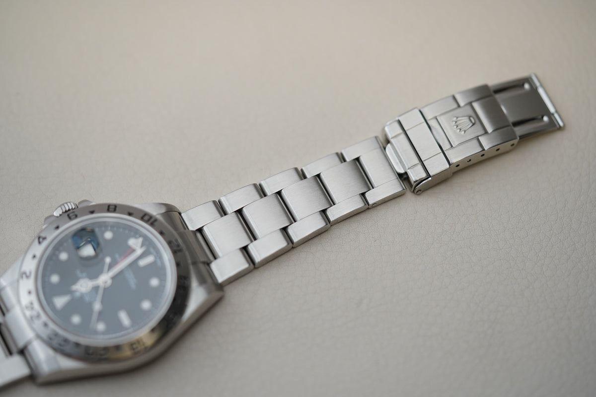 Rolex Explorer II 16570 Black 'Engraved Rehaut'