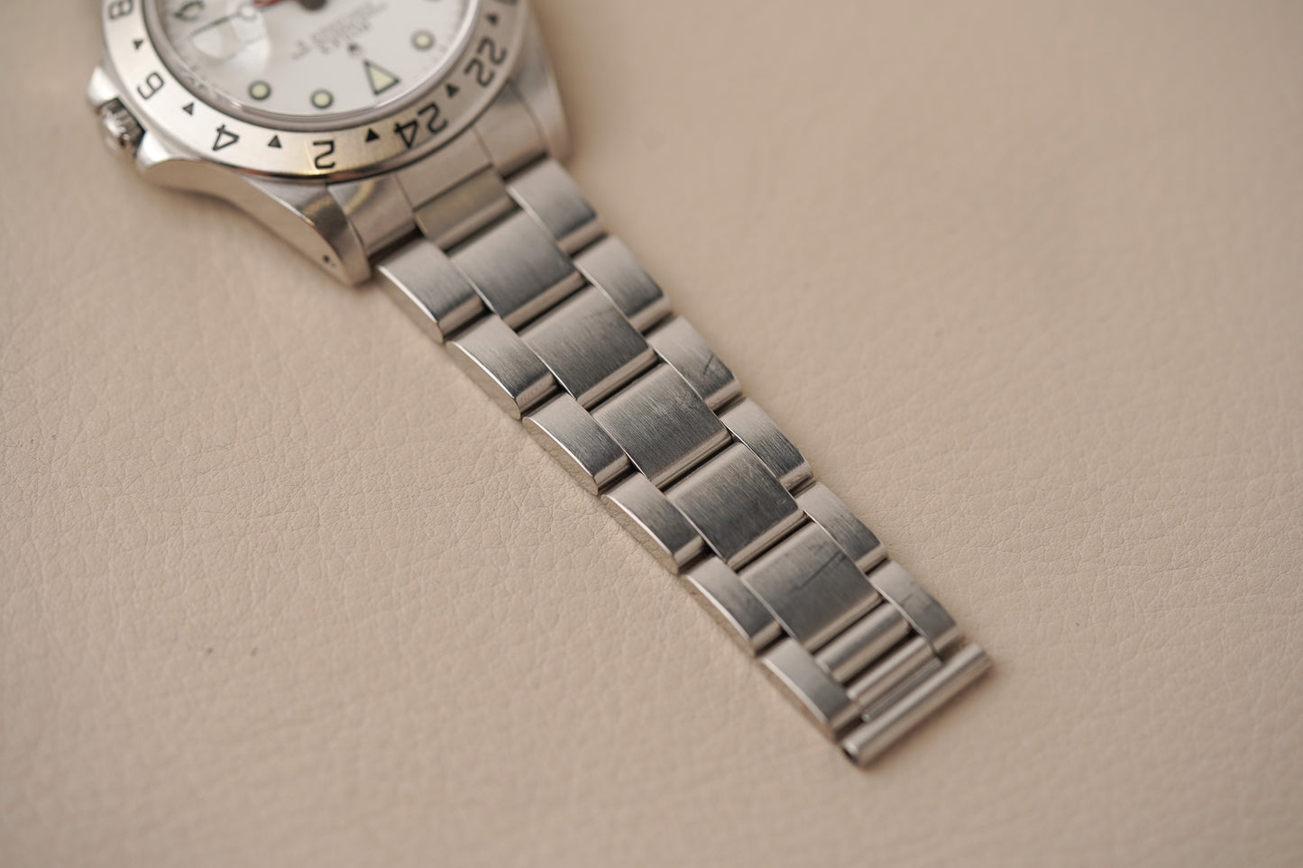 Rolex Explorer II 16570 Polar