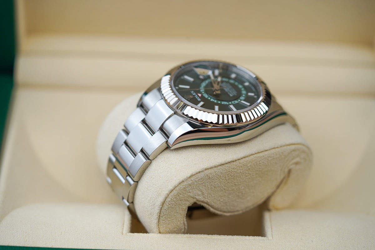 Rolex Sky-Dweller 336934 Mint Dial