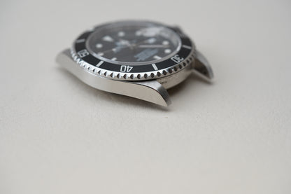 Rolex Submariner 16610T "Engraved" Black