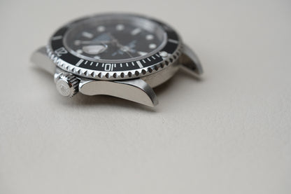 Rolex Submariner 16610T "Engraved" Black