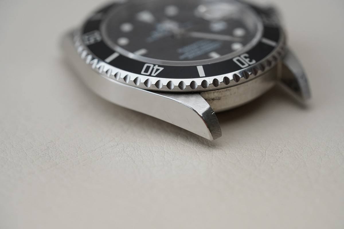 Rolex Submariner 16610T "Engraved" Black