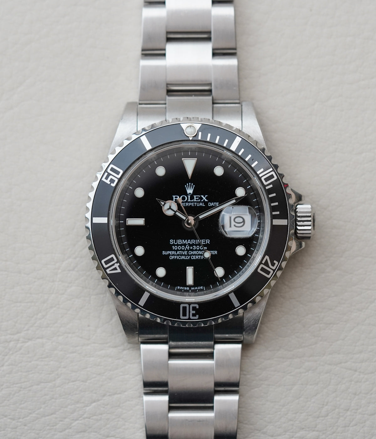 Rolex Submariner 16610T "Engraved" Black