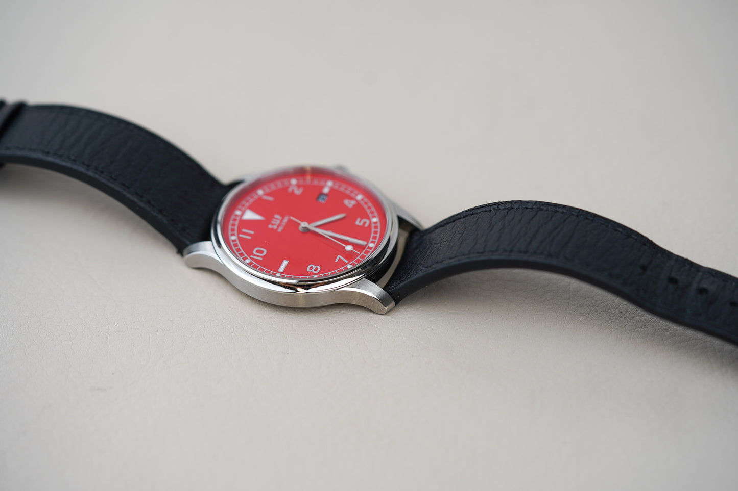 S.U.F Helsinki 180C Red Dial