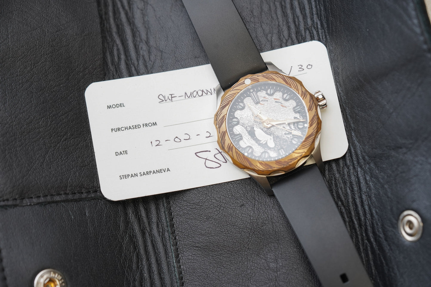 S.U.F Helsinki X Moomin Bronze Diver Rose Gold
