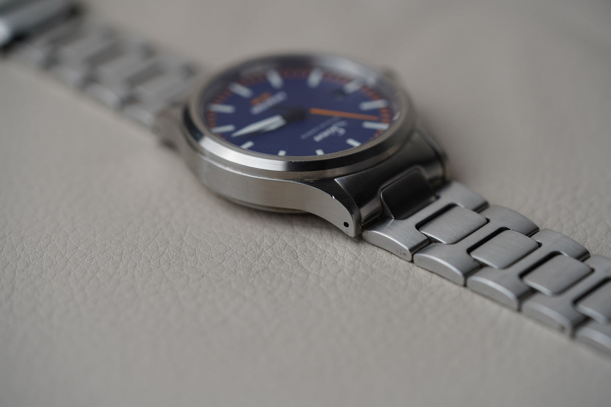 Sinn Watch 556 Aviation Mono Magazine 30th Anniversary 556.IM-30