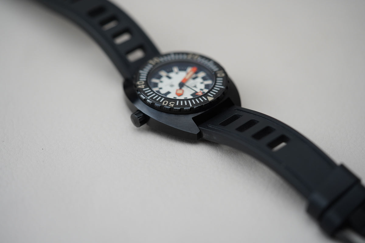 Synchron 70's Military Black Edition